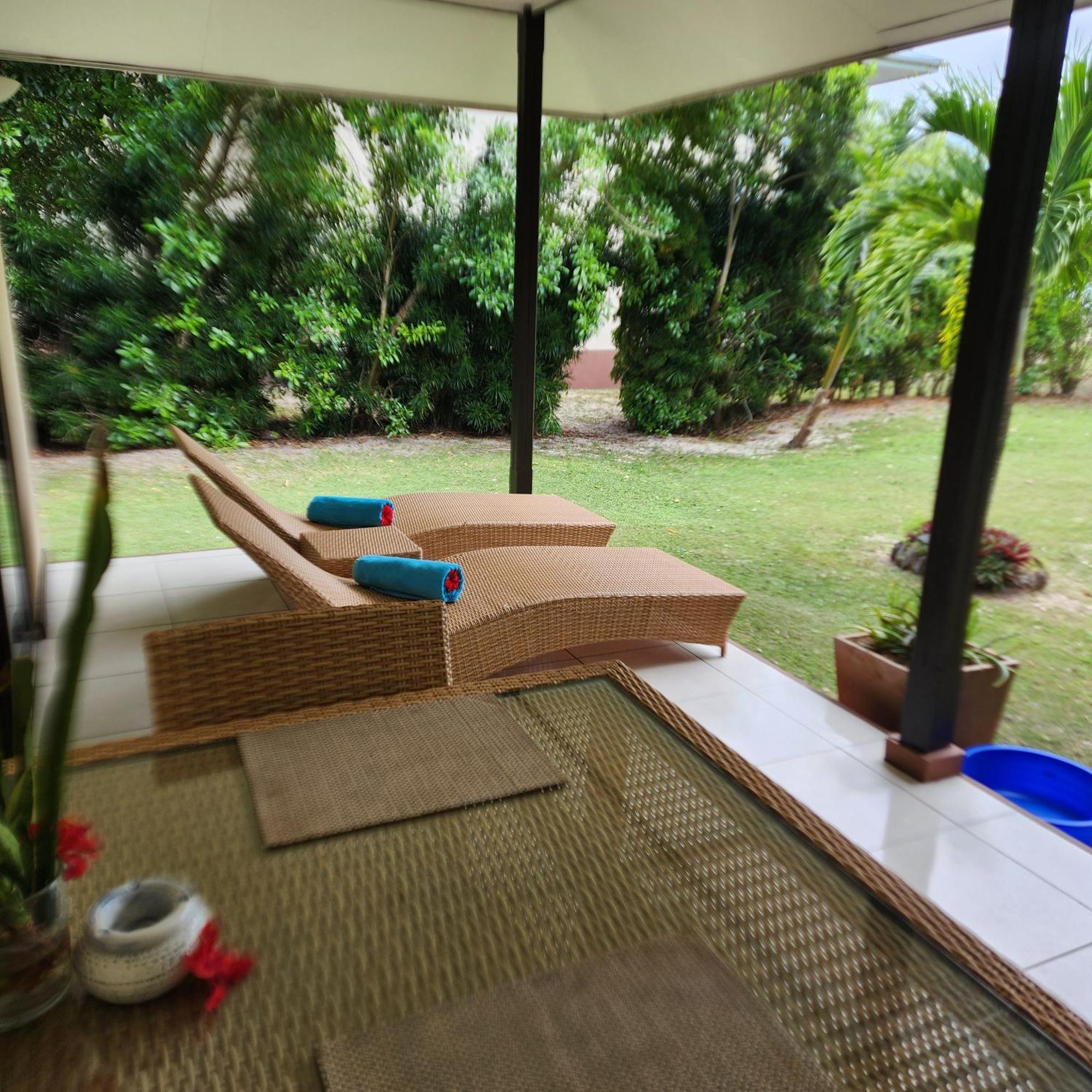 Surf Tropical Villa Takamaka Cerf Island Buitenkant foto